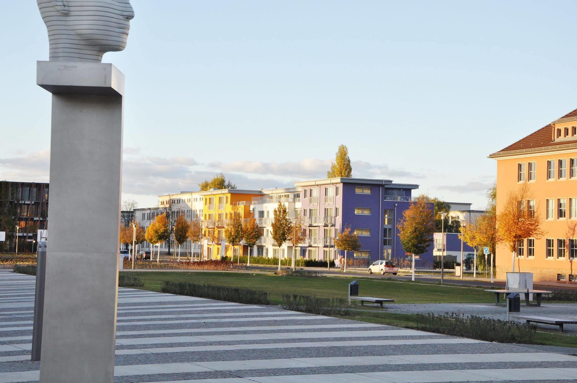 Adapt - Adlershof Lejlighedshotel